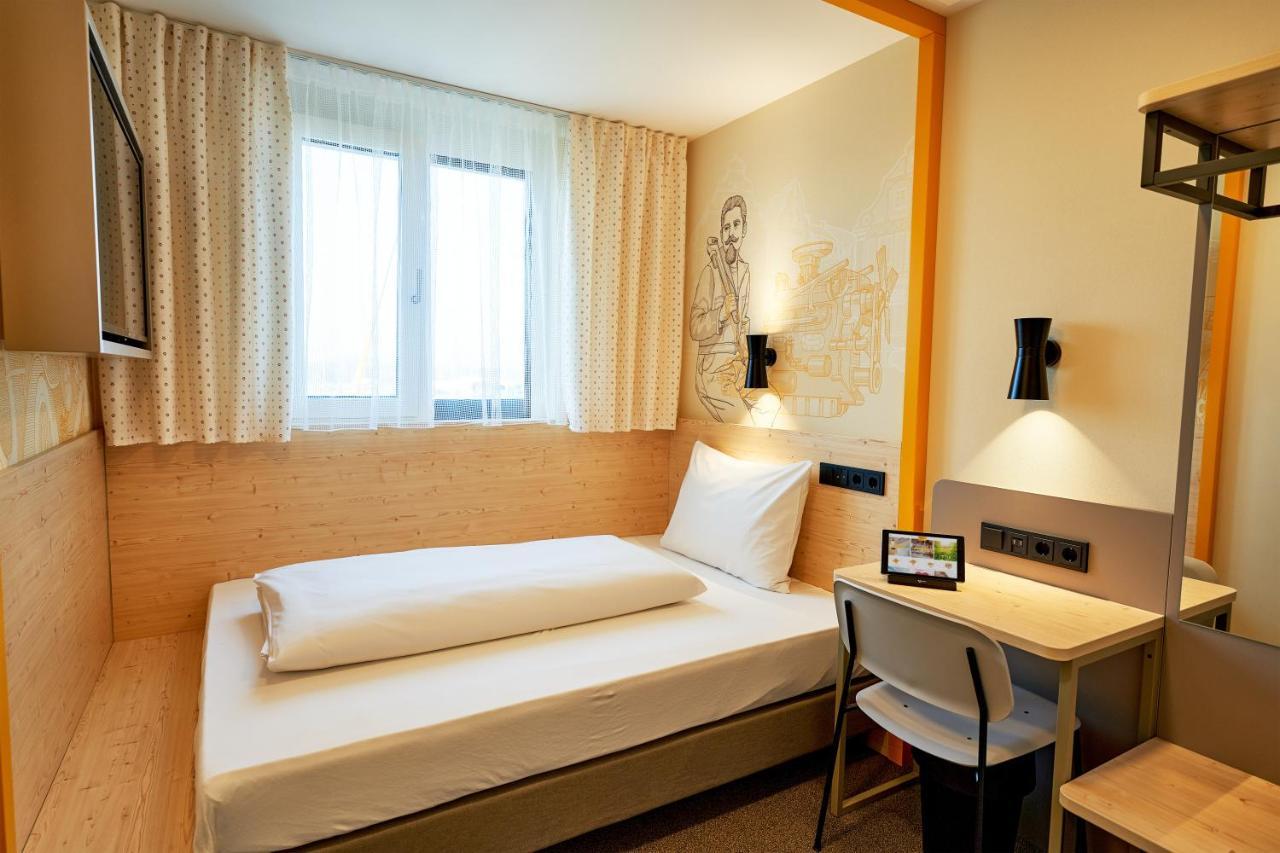 Mcdreams Hotel Ingolstadt Exterior photo