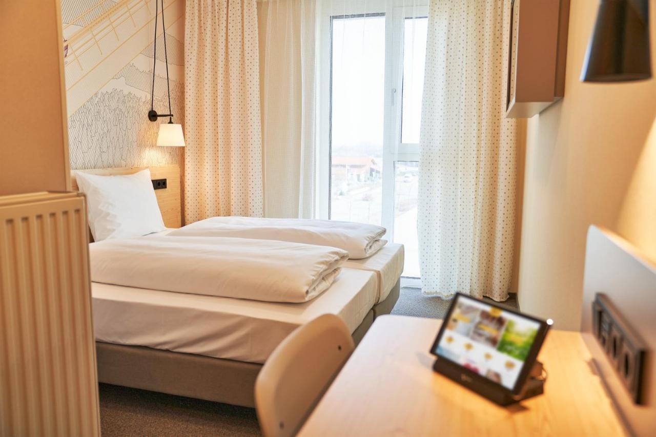Mcdreams Hotel Ingolstadt Exterior photo