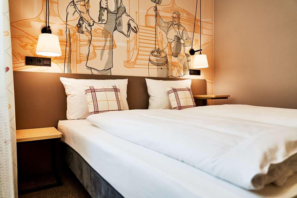 Mcdreams Hotel Ingolstadt Room photo